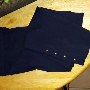 Beautiful  pants detail  gold button on each leg